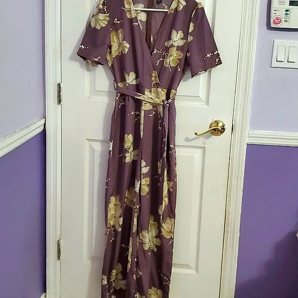 SHEIN Vcay Purple Floral Surplice Top Belted Wide Leg Jumpsuit L - Picture 3 of 16